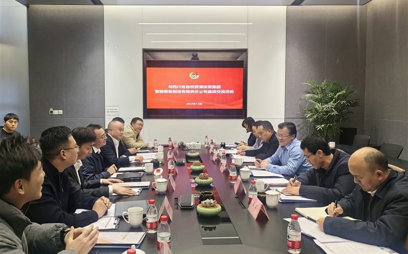 智能装备公司赴龙潭工业机械器人工业功效区举行交流座谈