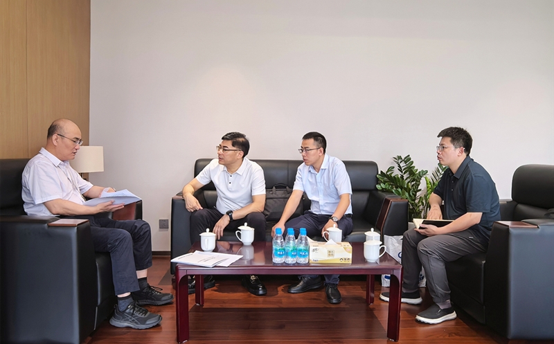 地矿集团向导带队造访中国科学院院士蒋成保