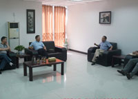 省直机关工委副巡视员、工会主席胡宪臣一行到技工学？？沟餮屑拔课驶疃