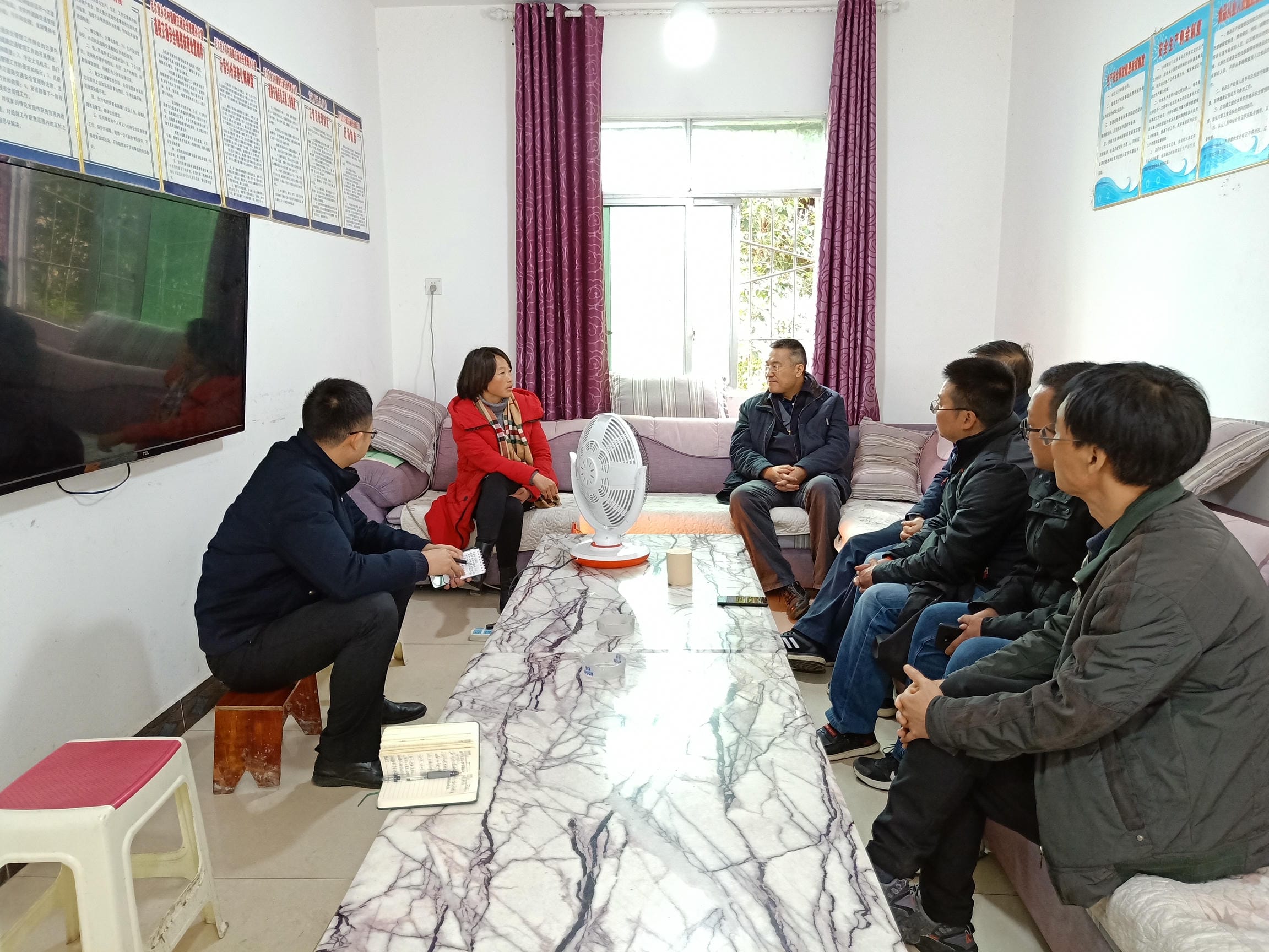 陈贵林局长赴甘洛县调研脱贫攻坚事情_社会责任_企业文化_拉斯维加斯3133cc有限责任公司