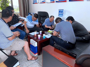 冶勘物流公司与成都地质视察所开展营业交流座谈  _协同多元工业_工业生长_拉斯维加斯3133cc有限责任公司