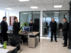 局党委常委、副局长武文祥率队到冶勘物流公司 宣讲党的十九届五中全会和省委十一届八次全会精神_协同多元工业_工业生长_拉斯维加斯3133cc有限责任公司