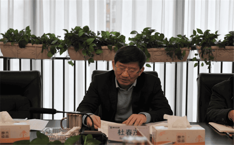 局党委常委、机关党委书记杜春茂同志在鑫顺矿业宣讲党的十九届六中全会精神