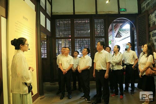 【主题教育】循足迹 学头脑 奋笃行 永传承——地矿集团赴眉山永丰村、三苏祠开展主题教育现场教学活动_专题专栏_拉斯维加斯3133cc有限责任公司