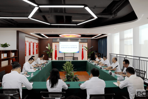 深挖相助潜力  推动协同生长  冶勘物流公司与德阳交通集团签署战略相助协议_协同多元工业_工业生长_拉斯维加斯3133cc有限责任公司