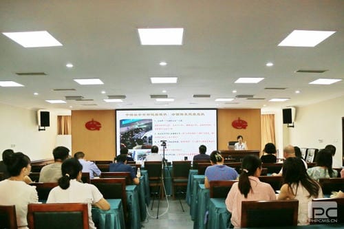 “预防疾病，，，，，，关爱康健” ——地矿集团举行职业康健知识讲座_下层动态_新闻中心_拉斯维加斯3133cc有限责任公司