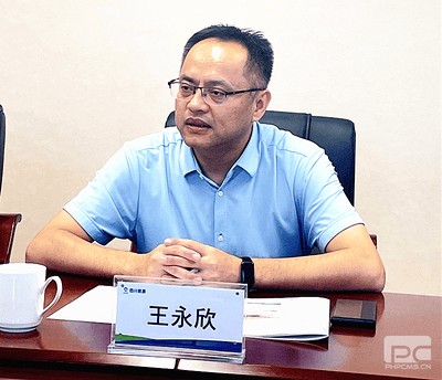 厦门市翔安戋戋委常委、副区长王永欣一行莅临公司座谈交流_协同多元工业_工业生长_拉斯维加斯3133cc有限责任公司