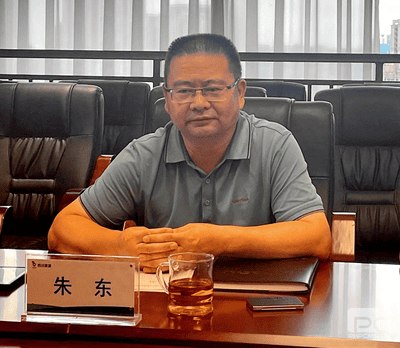 厦门市翔安戋戋委常委、副区长王永欣一行莅临公司座谈交流_协同多元工业_工业生长_拉斯维加斯3133cc有限责任公司