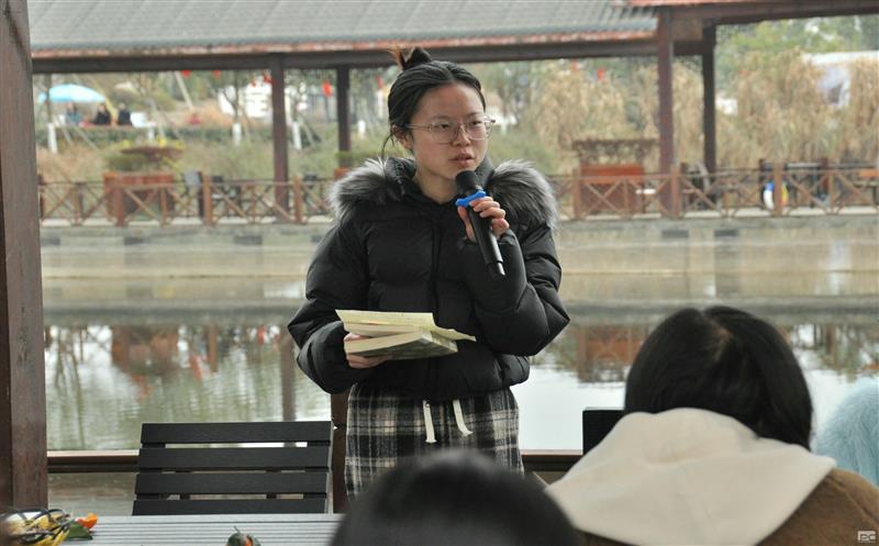 泰华堂制药开展“激扬巾帼志 奋进新征程”玫瑰书香念书分享活动