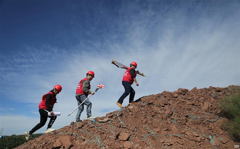 坚持战略定力  实现稳中求进 奋力推动高质量生长再上新台阶