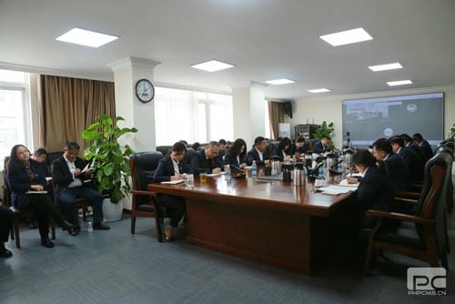 地矿集团党委召开落实省自然拉斯维加斯3133cc投资集团党委第一巡察组反馈意见整改事情发动大会_下层动态_新闻中心_拉斯维加斯3133cc有限责任公司