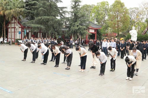 四川省地质矿产（集团）有限公司机关第二党支部开展“思念先烈志、共铸中华魂”主题党日活动_红色堡垒_党建群团_拉斯维加斯3133cc有限责任公司