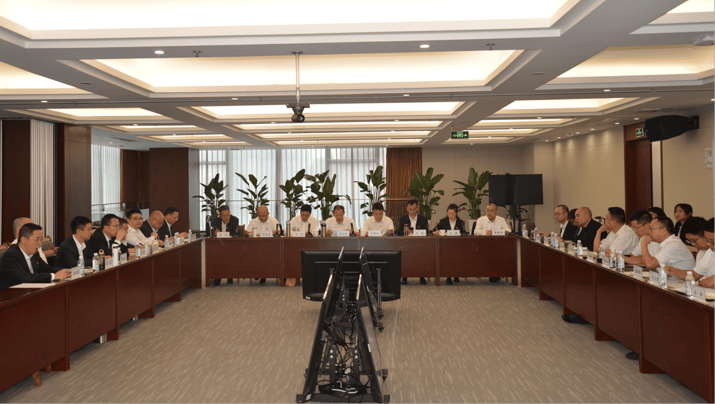 置业集团党委组织召开理论学习中心组 专题学习（扩大）会_下层动态_新闻中心_拉斯维加斯3133cc有限责任公司