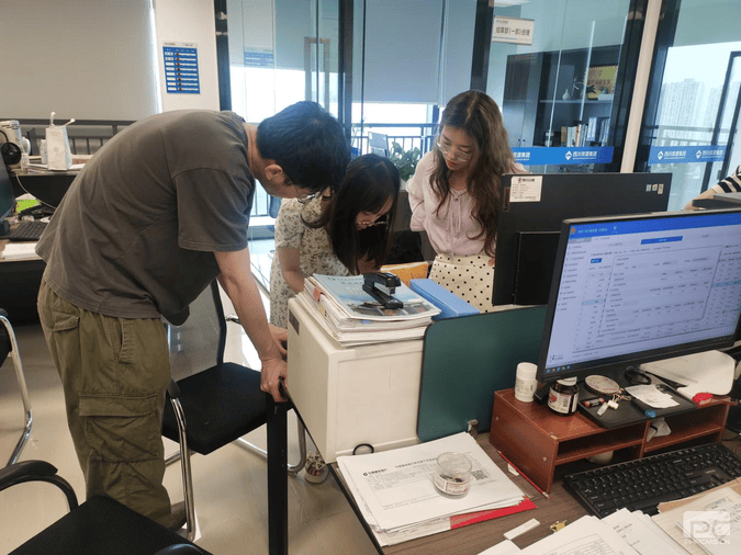 新津区税收风险治理局副局长袁蓉一行莅临冶勘物流指导事情_协同多元工业_工业生长_拉斯维加斯3133cc有限责任公司