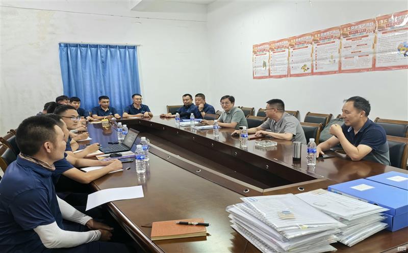 地勘院向导深入项目一线开展清静生产检查及“送清凉”活动