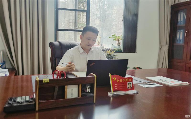 党徽闪灼 模范实力 ——2023年度公司优异共产党员、优异党务事情者先进事迹展播（二）