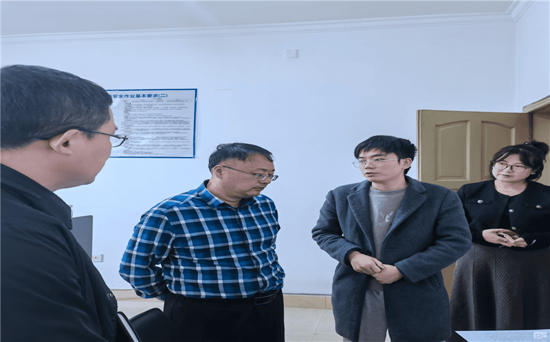 督进度查细节 解难题促生长 ——测绘公司向导带队开展重点项目监视检查